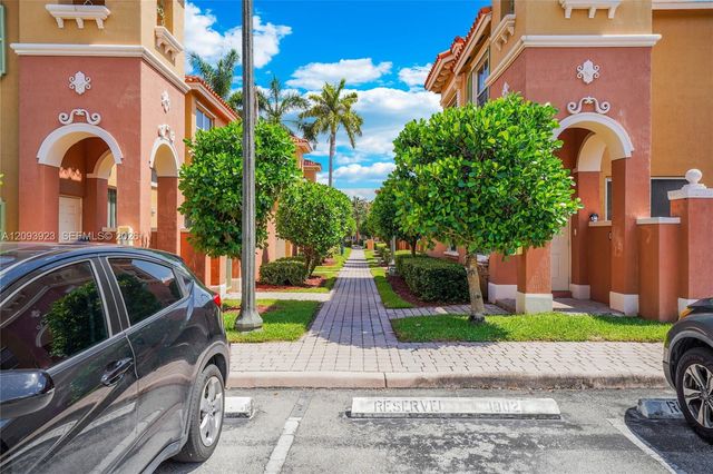 642 SW 106th Avenue 1514, Pembroke Pines, FL 33025