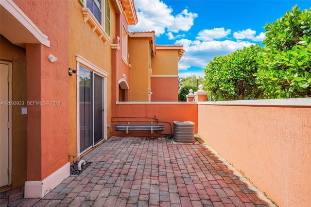 642 SW 106th Avenue 1514, Pembroke Pines, FL 33025
