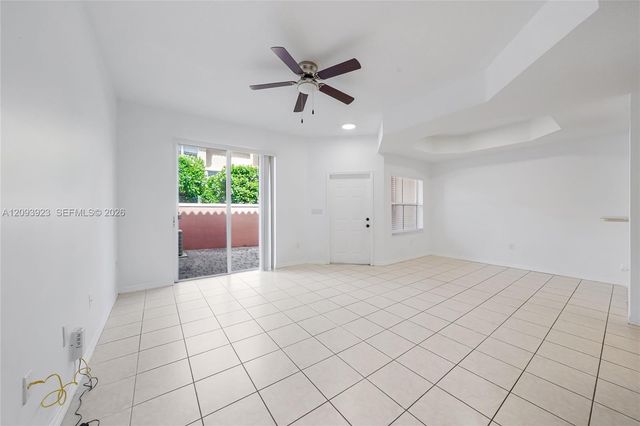 642 SW 106th Avenue 1514, Pembroke Pines, FL 33025