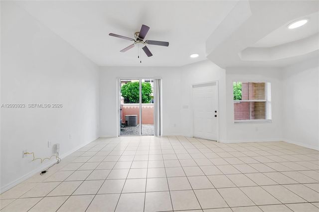 642 SW 106th Avenue 1514, Pembroke Pines, FL 33025