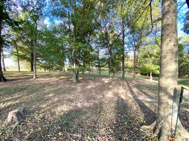 7015 McNeil Alsip, Paducah, KY 42003