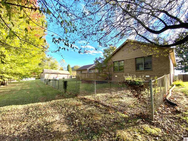 7015 McNeil Alsip, Paducah, KY 42003