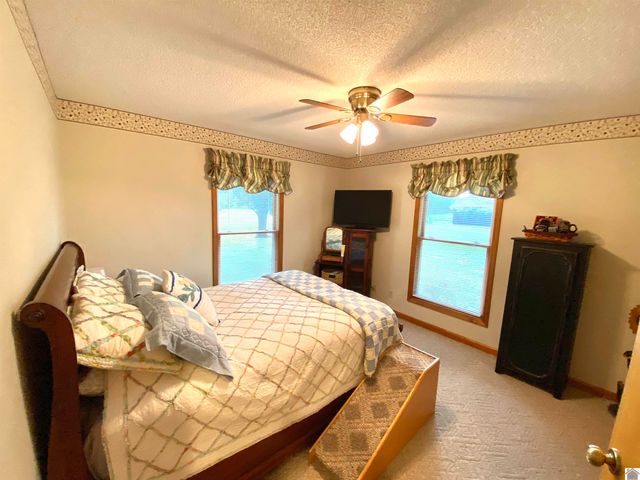 7015 McNeil Alsip, Paducah, KY 42003