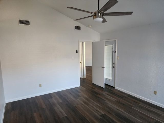 8240 Willis Lane, Watauga, TX 76148