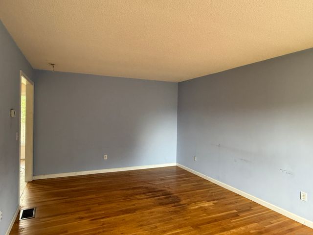 45 Hart Street 45, Southington, CT 06489
