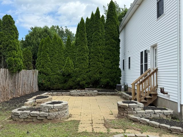 45 Hart Street 45, Southington, CT 06489