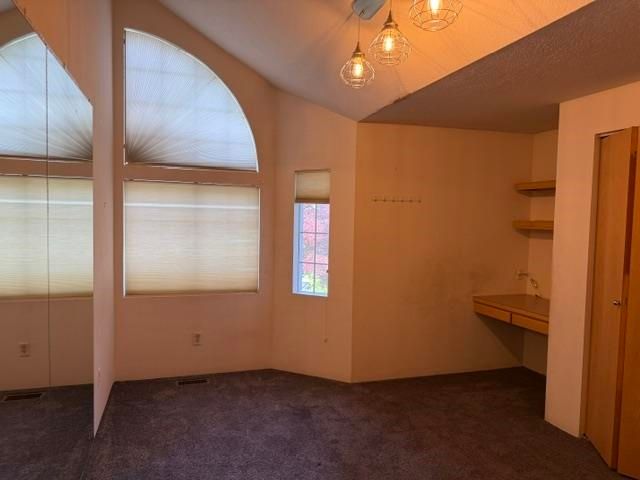 4903 S Hogan St, Spokane, WA 99223