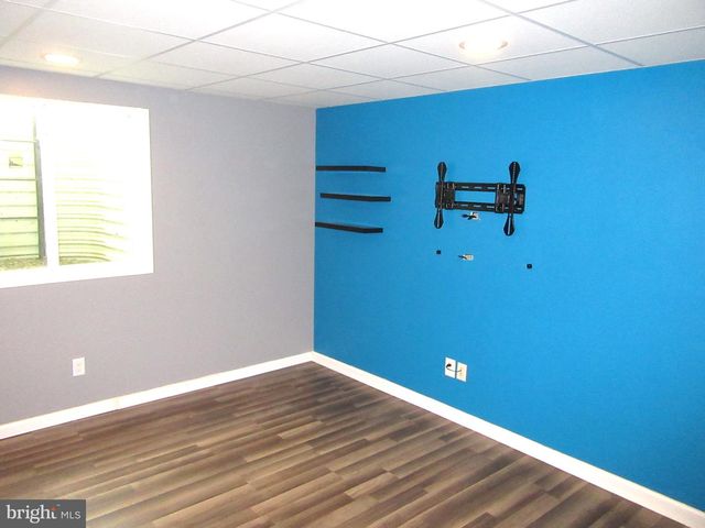 19 KARINA CT, Elkton, MD 21921