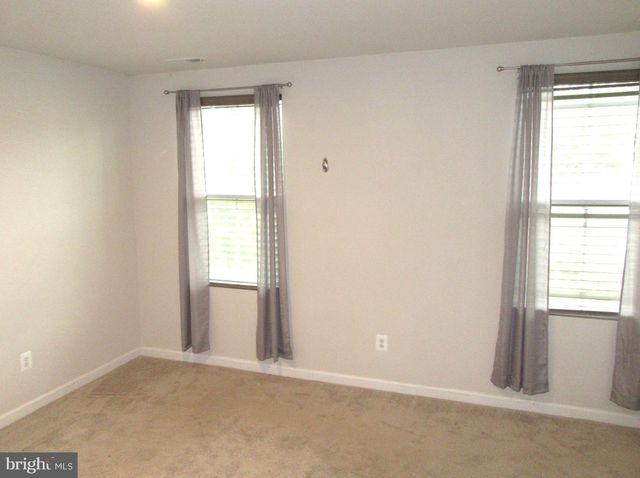 19 KARINA CT, Elkton, MD 21921