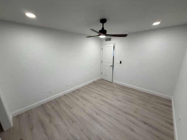1578 E Serena Avenue, Fresno, CA 93720
