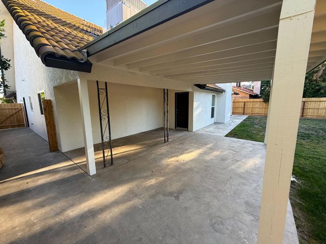 1578 E Serena Avenue, Fresno, CA 93720