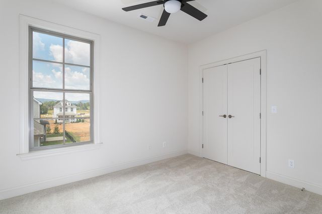 227 Charming Place 227, Hixson, TN 37343