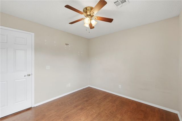 2515 SE 4th Street, Bentonville, AR 72712