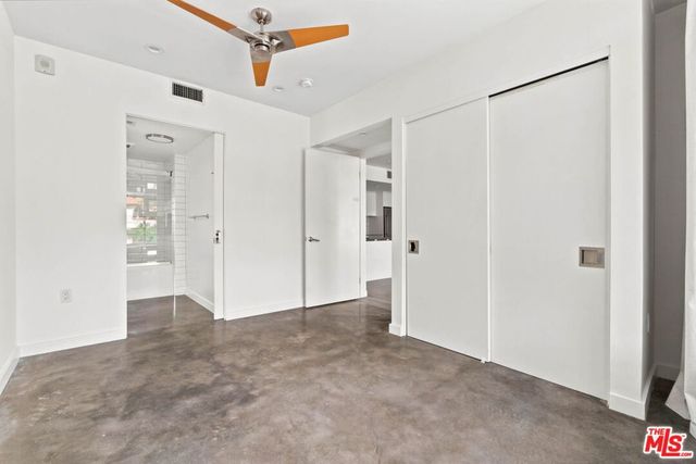 12770 Caswell Avenue 201, Los Angeles, CA 90066