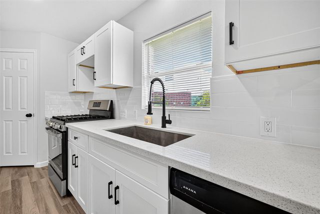 14934 Sugar Falls Court, Sugar Land, TX 77498