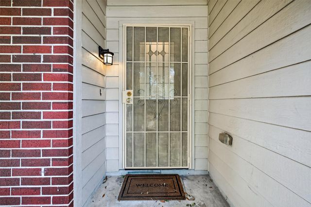 14934 Sugar Falls Court, Sugar Land, TX 77498