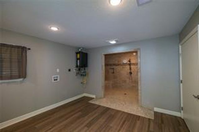 915 Live Oak Drive, Jones Creek, TX 77541