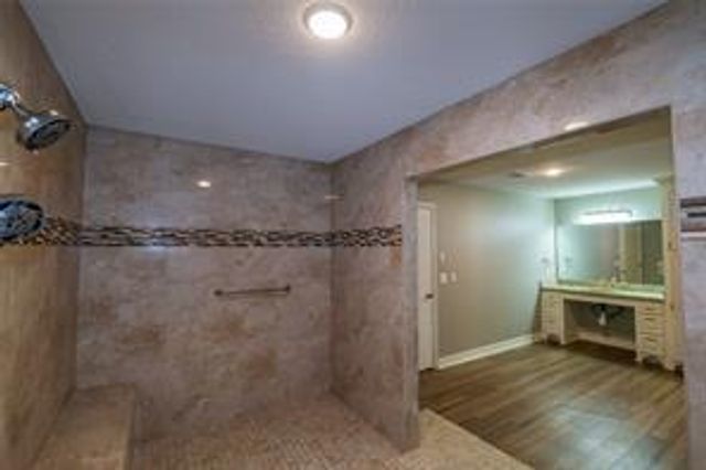 915 Live Oak Drive, Jones Creek, TX 77541