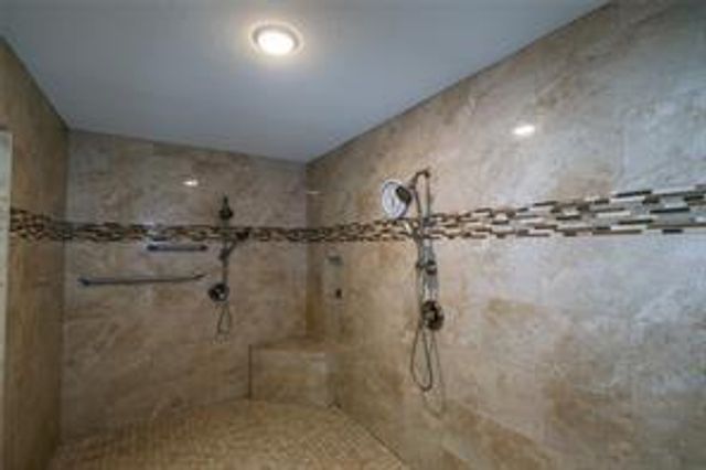 915 Live Oak Drive, Jones Creek, TX 77541