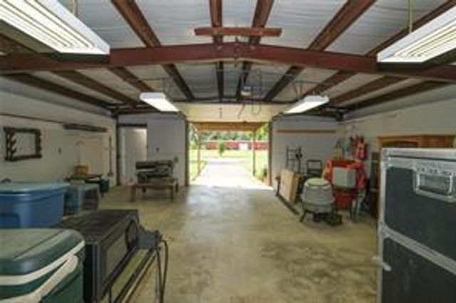 915 Live Oak Drive, Jones Creek, TX 77541