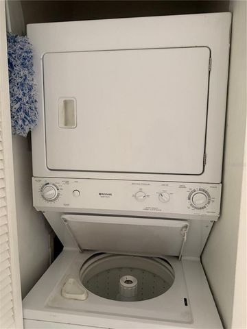 1236 PINE RIDGE CIRCLE W G3, Tarpon Springs, FL 34688