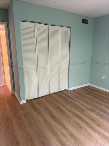 1236 PINE RIDGE CIRCLE W G3, Tarpon Springs, FL 34688