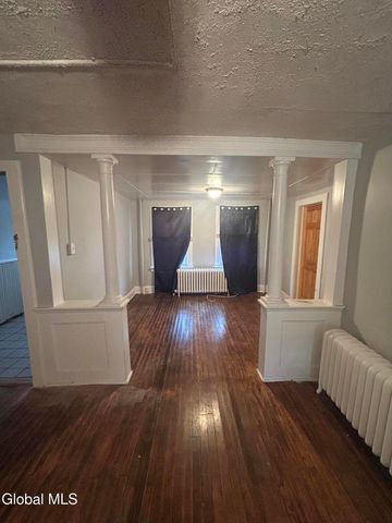 115 Hill Street, Troy, NY 12180
