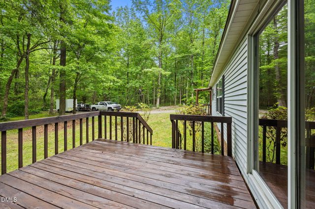 48 Foster Lane, Pittsboro, NC 27312