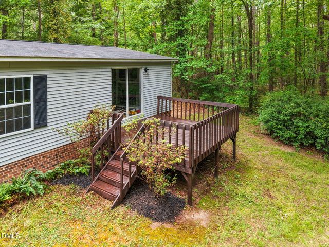 48 Foster Lane, Pittsboro, NC 27312