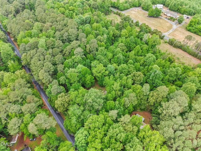 48 Foster Lane, Pittsboro, NC 27312