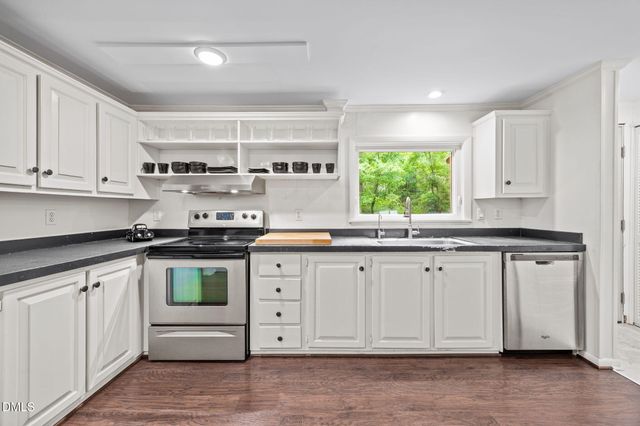 48 Foster Lane, Pittsboro, NC 27312