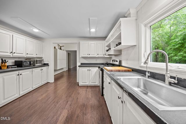 48 Foster Lane, Pittsboro, NC 27312