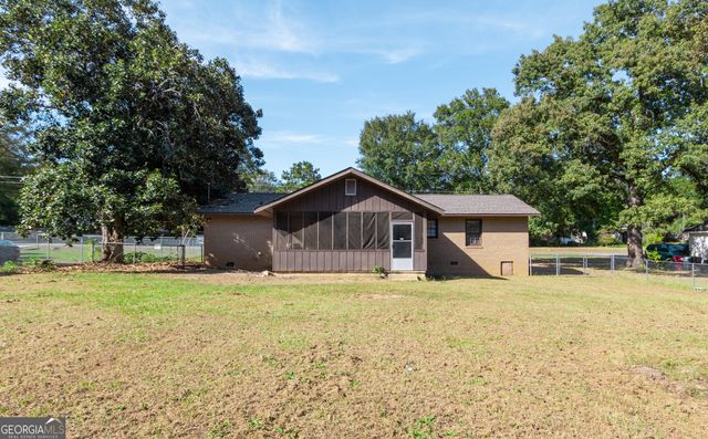 208 Bassett Street, Centerville, GA 31028
