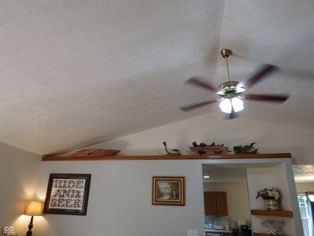 1545 Black Oak Court, Franklin, IN 46131