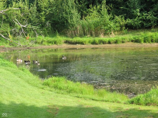 1545 Black Oak Court, Franklin, IN 46131