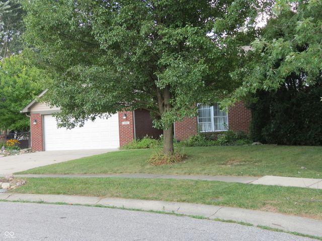 1545 Black Oak Court, Franklin, IN 46131