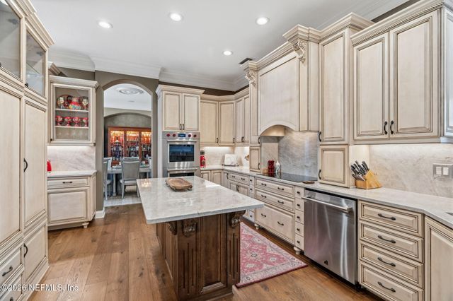 105 LAUREL Way, Ponte Vedra Beach, FL 32082