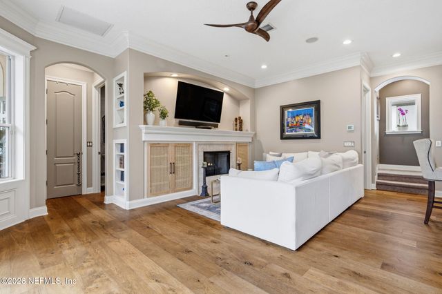 105 LAUREL Way, Ponte Vedra Beach, FL 32082