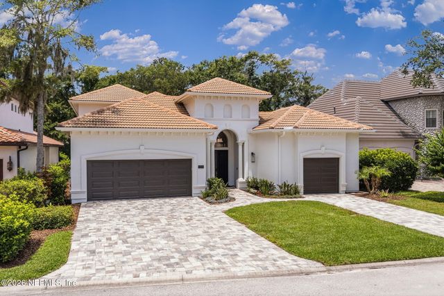105 LAUREL Way, Ponte Vedra Beach, FL 32082