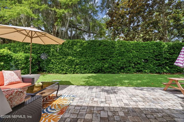 105 LAUREL Way, Ponte Vedra Beach, FL 32082