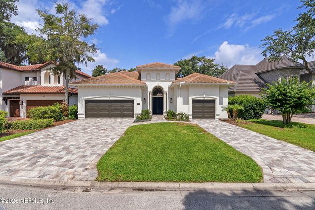 105 LAUREL Way, Ponte Vedra Beach, FL 32082