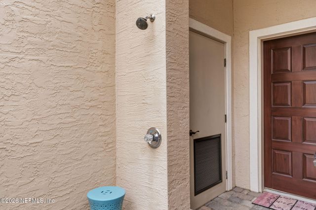 105 LAUREL Way, Ponte Vedra Beach, FL 32082
