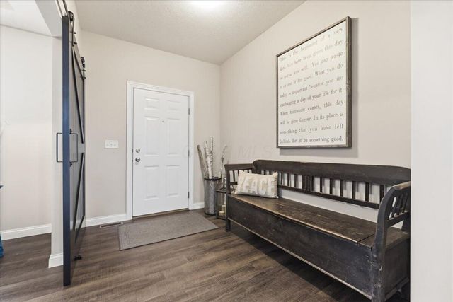 8000 Narrow Leaf Drive, Blacklick, OH 43004