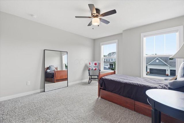 8000 Narrow Leaf Drive, Blacklick, OH 43004