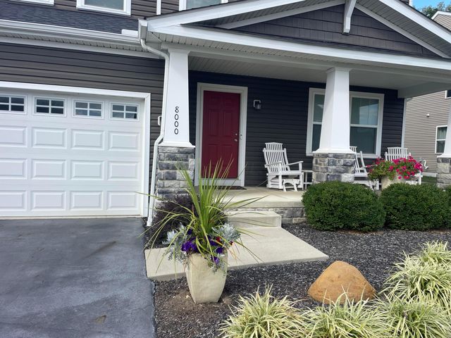 8000 Narrow Leaf Drive, Blacklick, OH 43004