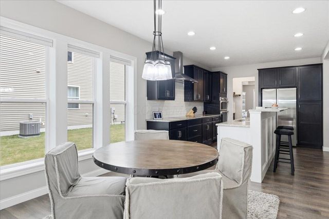8000 Narrow Leaf Drive, Blacklick, OH 43004