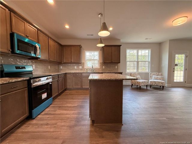 374 Sacksonia Street, Raeford, NC 28376