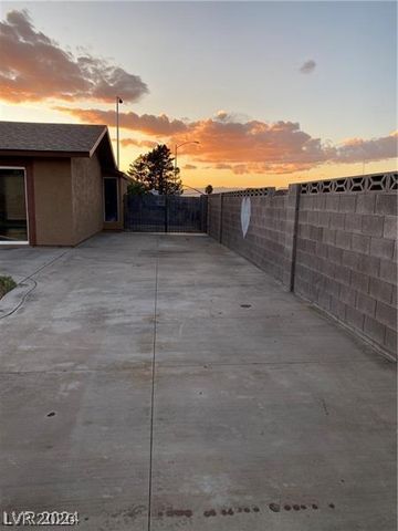 401 Tiger Lily Way, Henderson, NV 89015