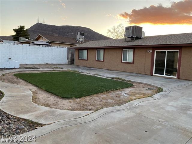 401 Tiger Lily Way, Henderson, NV 89015