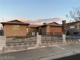 401 Tiger Lily Way, Henderson, NV 89015